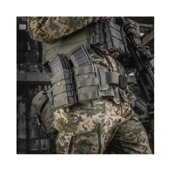 M-Tac Cargo Holder for 2 Rifle Magazines.
